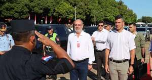 La Nación / Gobierno entrega insumos, equipos tácticos y logística a la Policía Nacional