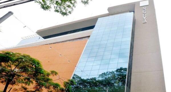 Caso de presunto lavado vuelve a salpicar al sistema financiero y reabre trama vinculada al FIFA Gate