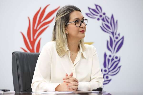 AUDIO: Trabajadores serán incorporados de oficio al IPS - A La Gran 7-30 - ABC Color