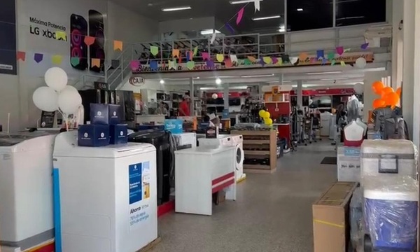 Electro Ovetense celebra su mes aniversario con promociones en todos sus productos - OviedoPress
