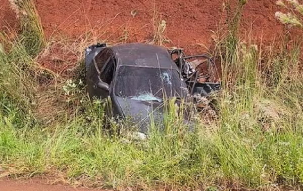 Pastor de iglesia fallece en accidente y su hijo se salva de milagro - Noticiero Paraguay