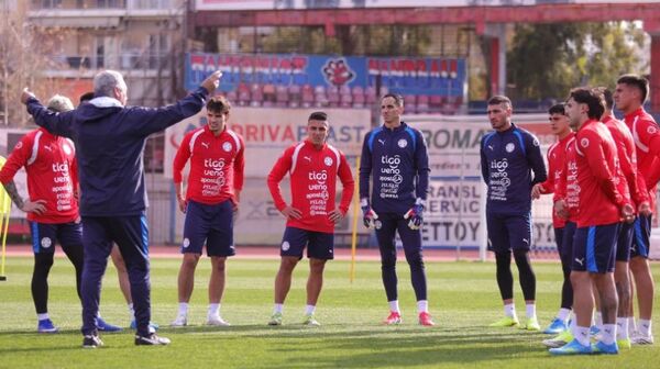 Popular / Los ta´ýra de Alfaro omba´apóma en Grecia