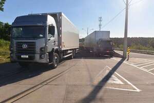 Propondrán habilitar el paso de residentes fronterizos los fines de semana en el Puente de la Integración - ABC en el Este - ABC Color