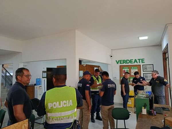 Millonario golpe a la Fundación Paraguaya, en Luque - Policiales - ABC Color