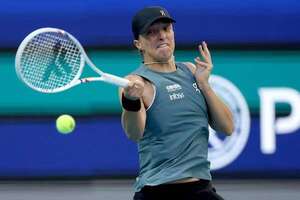 Iga Swiatek rompe con su entrenador tras malos resultados - Tenis - ABC Color