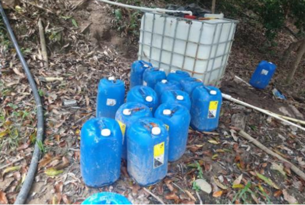 Condenan a dos militares y tres civiles por tráfico de ácido clorhídrico hacia Bolivia