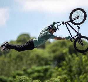 El campeón olímpico de BMX, José “Maligno” Torres, llega a la COP Expo 2026
