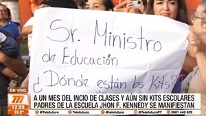 A un mes del inicio de clases y aún sin kits escolares