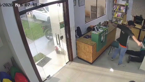 En dos minutos se llevaron G. 35 millones de una fundación en Luque