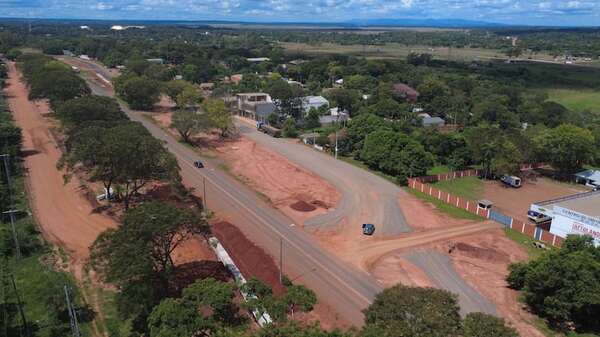 Lentitud en obras de la antigua ruta PY02 genera malestar en frentistas de Coronel Oviedo - Nacionales - ABC Color