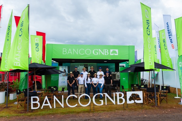 Banco GNB Paraguay presentó su stand en Innovar 2026 con soluciones para el sector agropecuario - 5Días