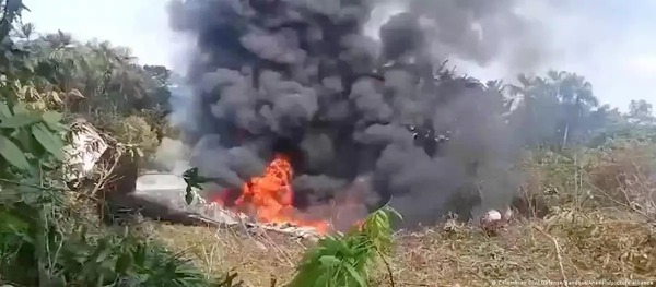 Al menos 8 fallecidos en el avión accidentado en Colombia - ADN Digital