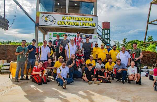Karting-Colonias Unidas: Gran inicio de temporada - ABC Motor - ABC Color