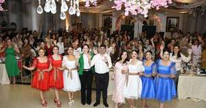 La Nación / En multitudinario acto brindan respaldo a Magno Álvarez