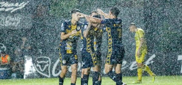 Popular / Triki gozó bajo la lluvia, la víctima, Reco