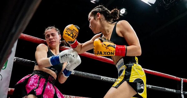 Peleadora noqueada despierta de estado de coma