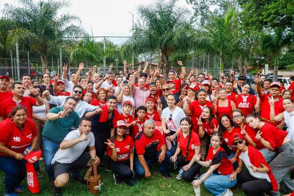 Cómoda mayoría de Camilo Pérez en la preferencia de los asunceños - ADN Digital