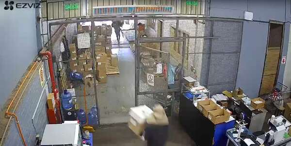 AUDIO: CDE: Cinco allanamientos por el caso de robo de fármacos adelgazantes  - A La Gran 7-30 - ABC Color