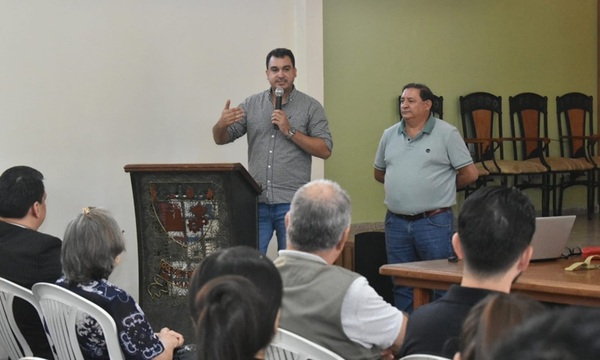 Capacitan a voluntarios para crear cortina ecológica en planta de ESSAP en Pindoty - OviedoPress