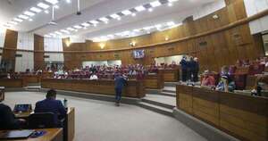 Diario HOY | Dejan sin cuórum sesión en la buscaban recorte de gastos