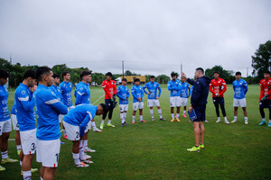 Entrenamiento preparando la estrategia para amistosos contra Brasil