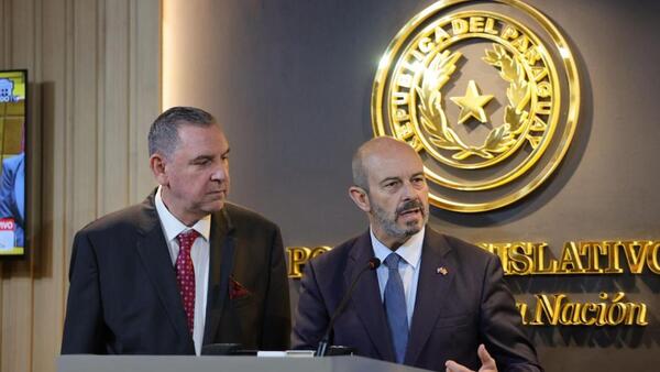 Senador español destaca coincidencias con Paraguay en medio de diferencias sobre la Junta de Paz de Trump