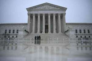 Corte de EE.UU. estudia política de solicitud de asilo, de interés para Paraguay - Mundo - ABC Color