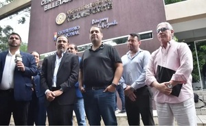 Transportistas afirman que solo tendrán combustible “hasta el viernes”