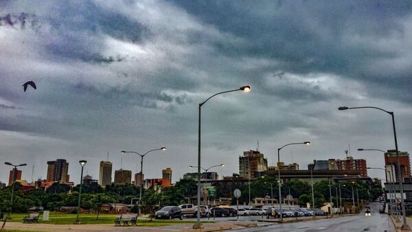 Meteorología alerta tormentas para departamentos del norte de Paraguay