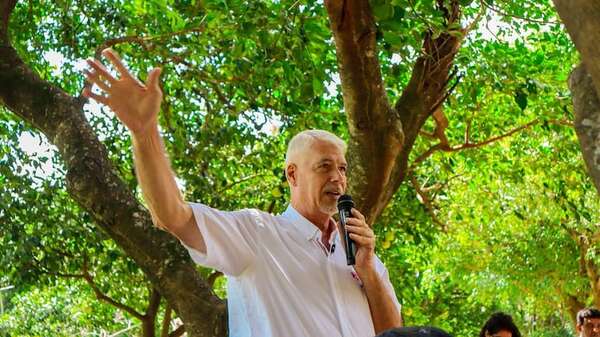 “Economía de guerra”: Wiens afirma que la gente está “pagando errores de planificación” - Política - ABC Color