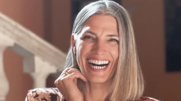 Lucir las canas es la nueva tendencia