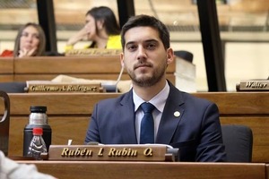 Rubín plantea cerrar ministerios y vender empresas públicas en medio de debate por recortes