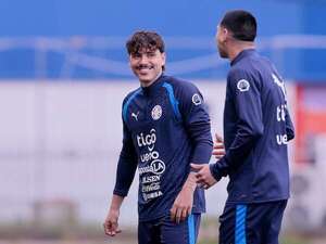 ¿Qué dijo Alan Benítez sobre la bienvenida a Olveira y Mauricio? - Selección Paraguaya - ABC Color