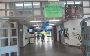 Universidad Católica: exigen la renuncia del decano de Medicina - Nacionales - ABC Color