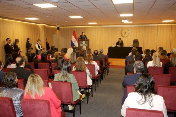 Ministro Ríos Ojeda asistió al inicio del  año académico del curso especializado en Razonamiento Probatorio en el Consejo de la Magistratura