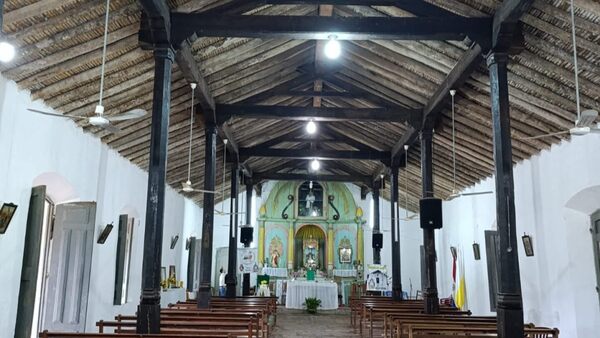 Isla Umbú: Restauran templo que se levantó al calor de la Guerra Grande