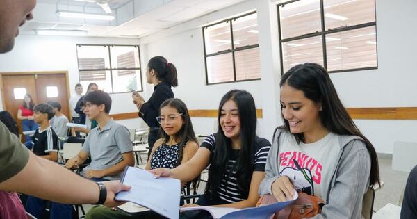 Diario HOY | Lanzan 200 becas completas para carreras técnicas dirigida a jóvenes paraguayos