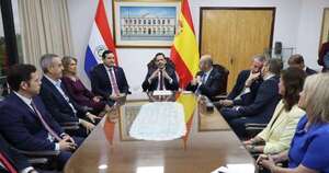 La Nación / Latorre resalta potencial del acuerdo UE-Mercosur ante senadores españoles