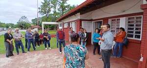 Denuncian injerencia política en salud de Laureles y apuntan a precandidato de HC - Política - ABC Color