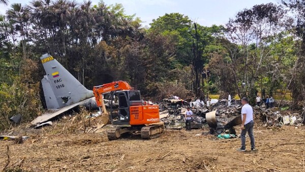 Llegan a 69 los muertos en accidente aéreo en Colombia
