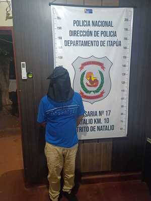 Hombre es detenido tras violento altercado familiar