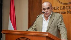Bachi: “Si Chaqueñito renuncia hasta le estaría haciendo un favor al Senado”