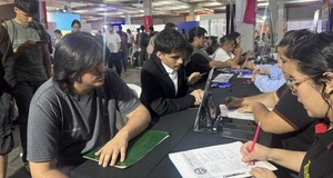 Ofertan 240 empleos en comercio, gastronomía y textil en Central y Alto Paraná - ADN Digital