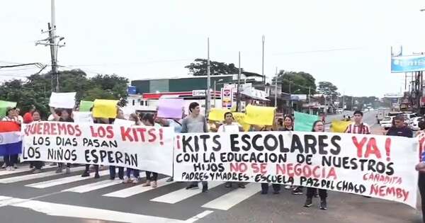 Diario HOY | Padres realizan cierre sobre Acceso Sur para exigir entrega de kits escolares