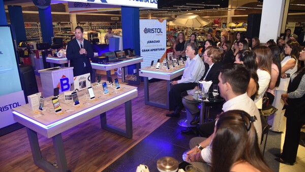 Bristol inaugura su primer “Bristol Express” y proyecta 40 nuevos locales en supermercados