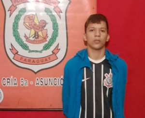 Asaltante de plataformas con arresto domiciliario, sorprendido en cancha de piki