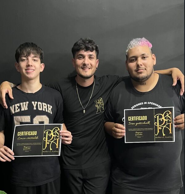 De cortar a domicilio a inspirar a miles: la historia de “Benja Barber” - Canal-E