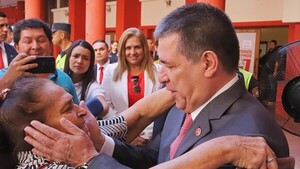 Barrios: Cartes "está recuperado" y "muy pronto" volverá a la actividad política - ADN Digital