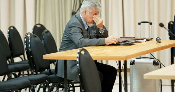 La Nación / Chats de Giuzzio-Lindomar se presentarían en juicio el 6 de abril