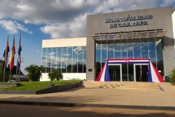 Denuncian a intendente de Caazapá por presunta malversación millonaria